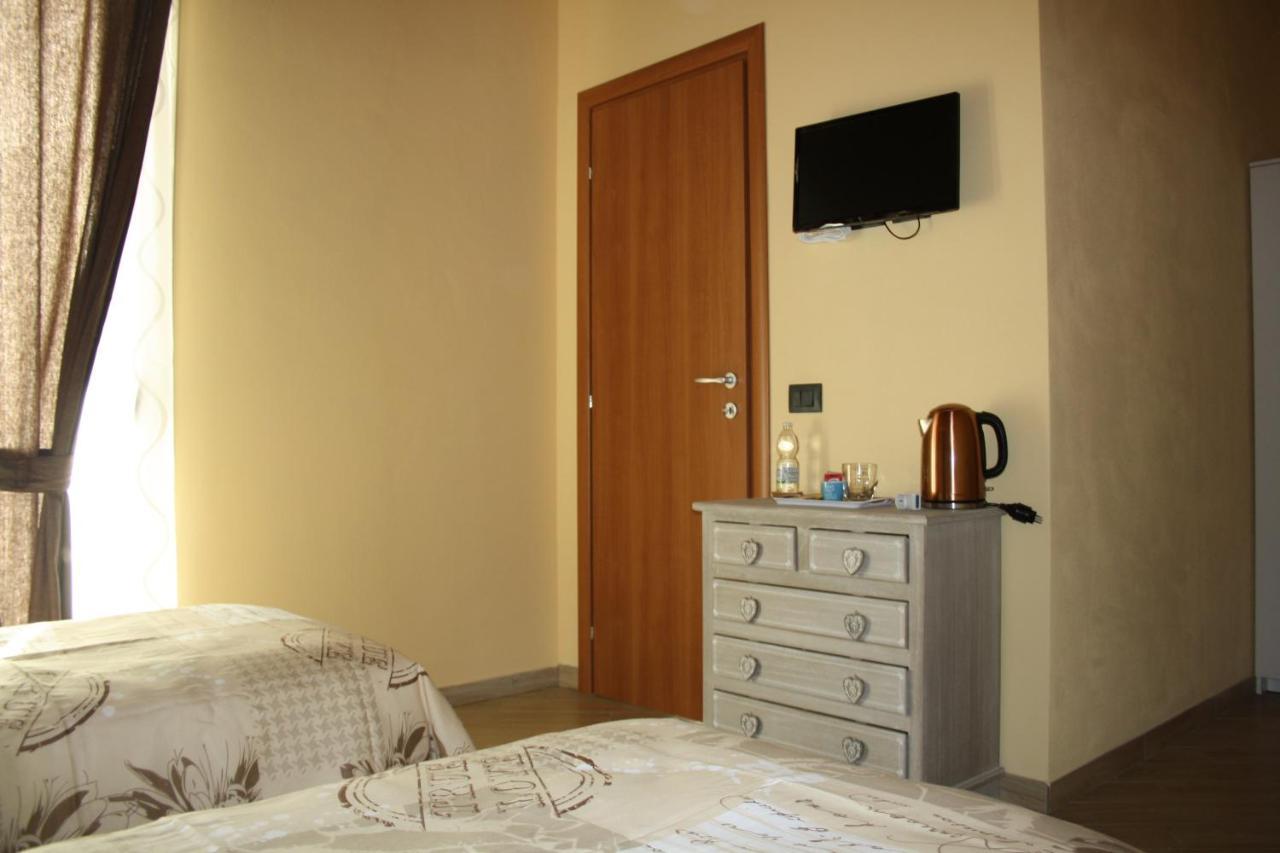 B & B La Casa Di Nuvola Канту Экстерьер фото